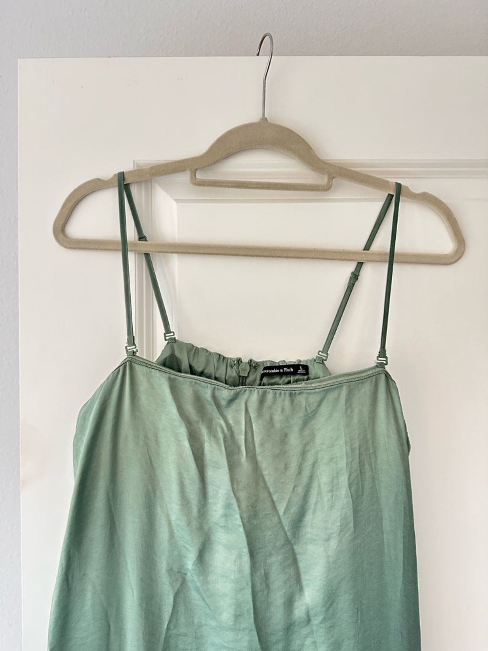 Abercrombie & Fitch Strapless Trapeze Maxi Dress in Lush Green - Picture 3 of 5